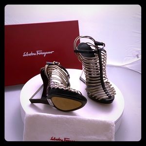 Ferragamo Nocciola sandals